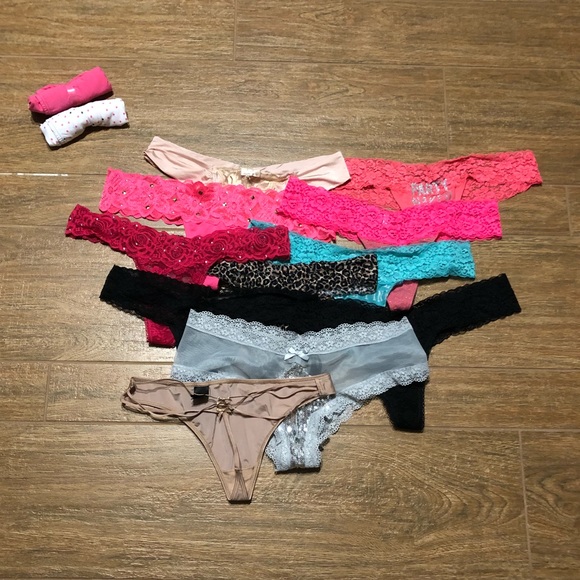 ❌ SOLD Bundle 13 panties - Picture 1 of 8
